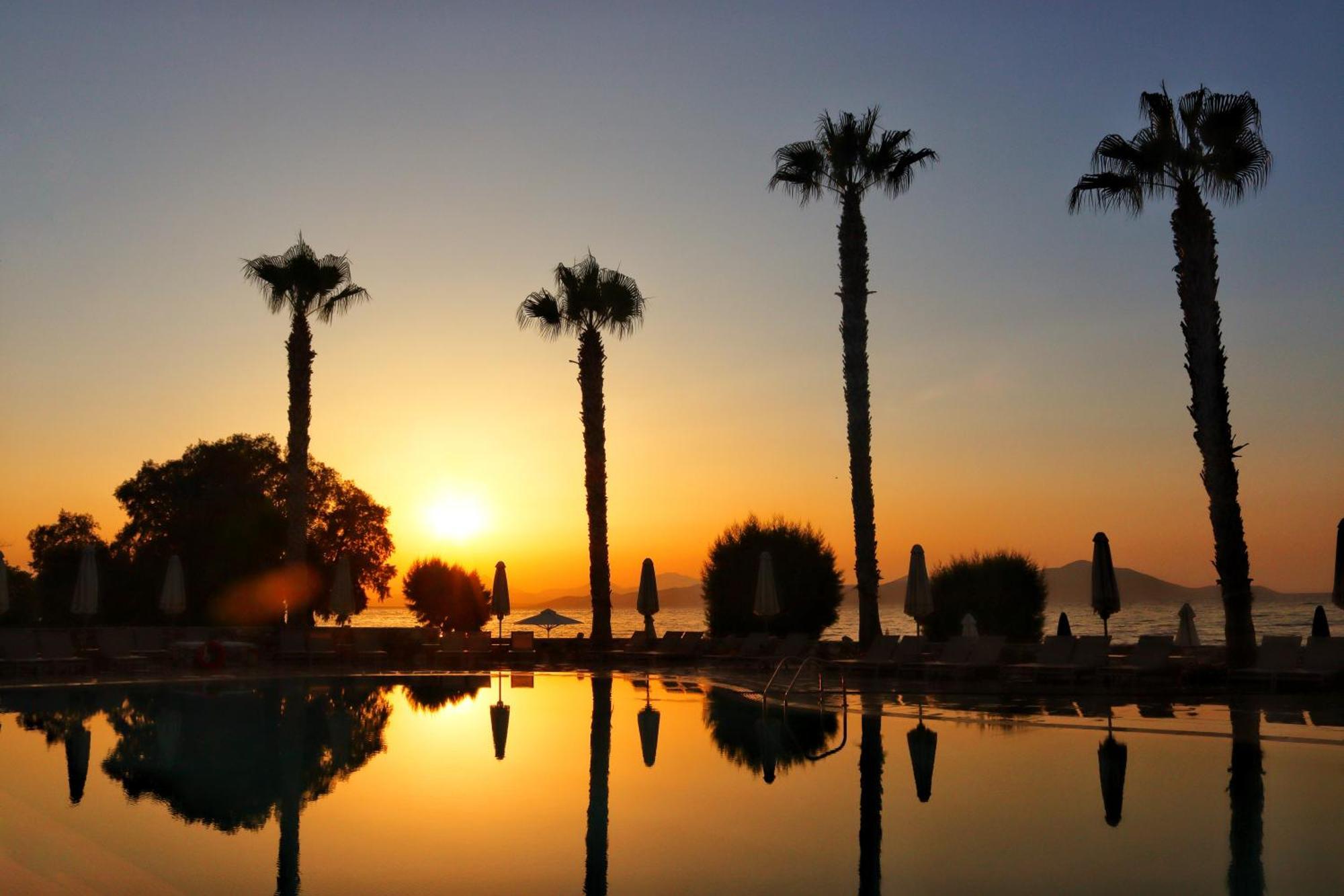 Irina Beach Hotel Tigaki Exterior foto