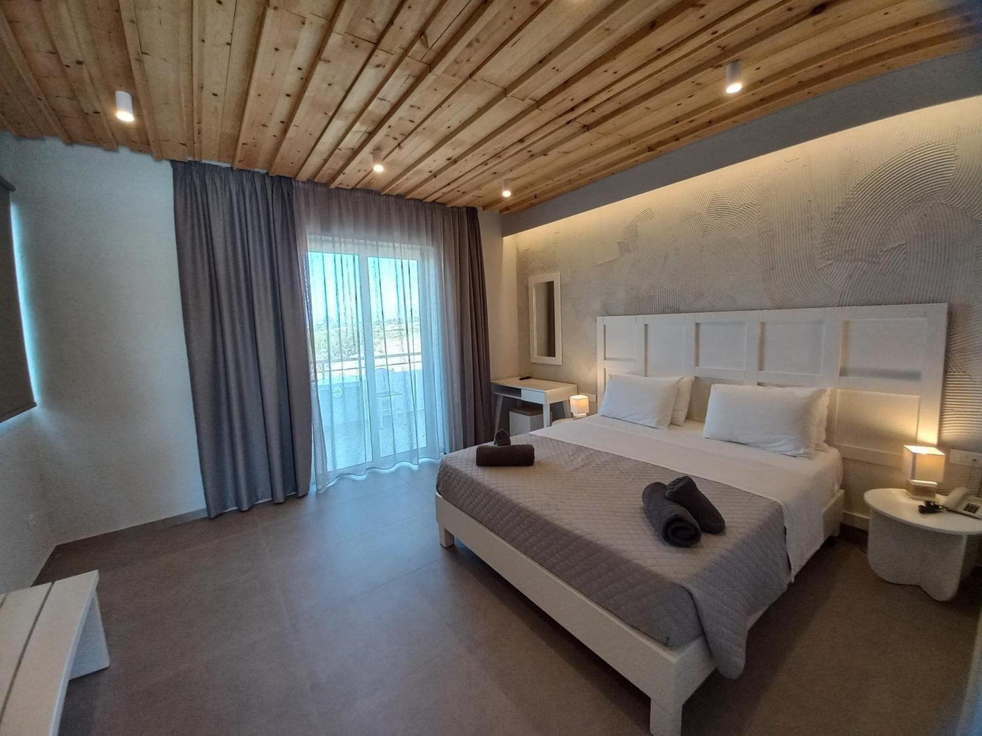 Irina Beach Hotel Tigaki Exterior foto